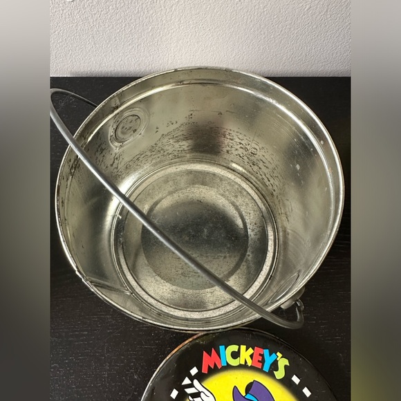 Mickey Mouse collectible box - Picture 3 of 4